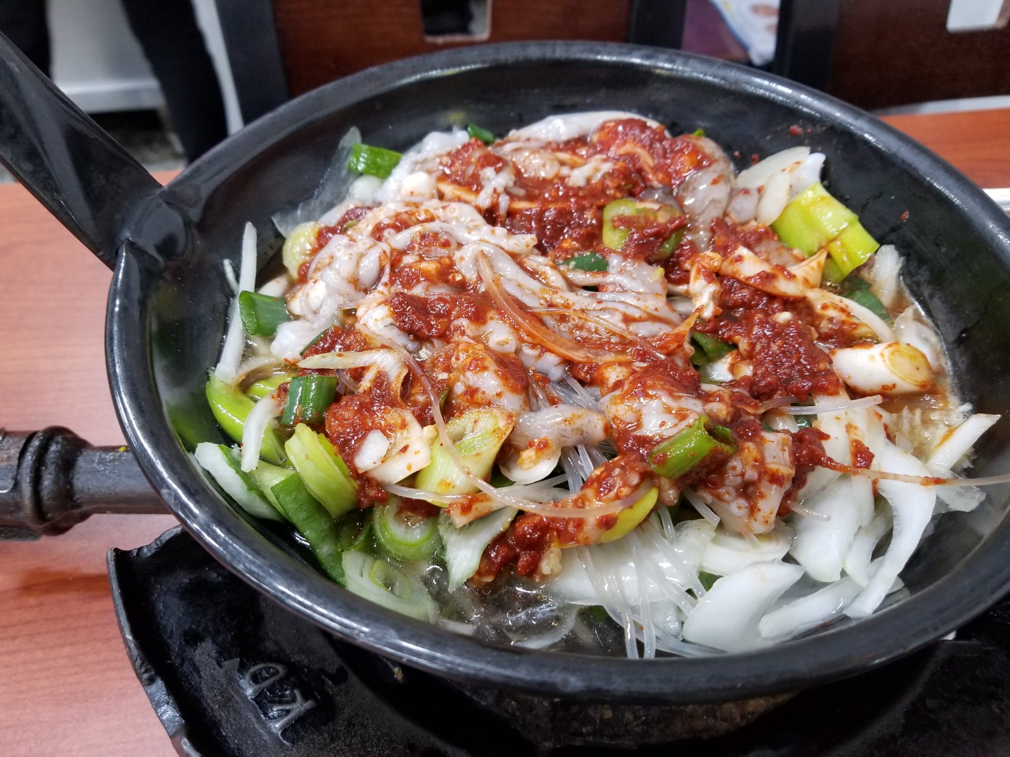 【釜山グルメ】釜山名物のナクチポックンを食べるなら「元祖ハルメナッチ」がおすすめ! start a journey 【釜山グルメ】釜山名物のナクチポックンを食べるなら「元祖ハルメナッチ」がおすすめ! start a journey